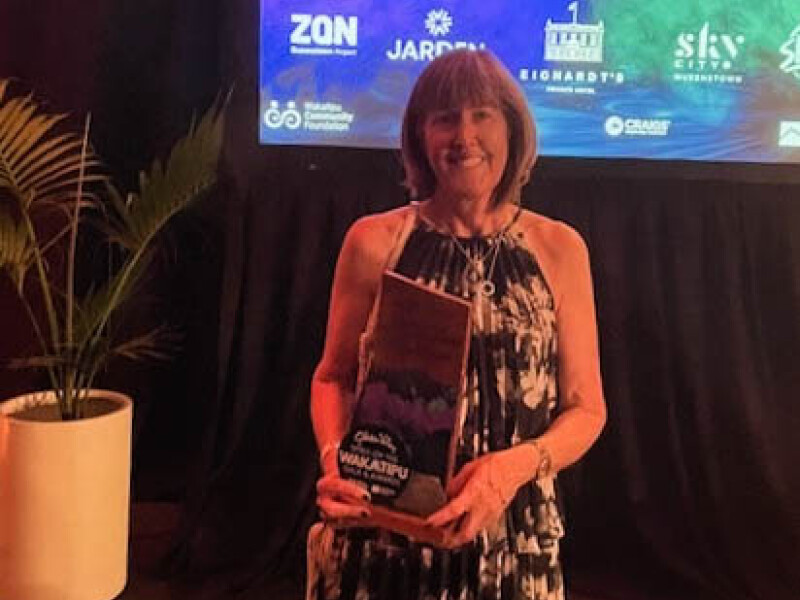 Uploads/Nanette-Benington-Spirit-of-Wakatipu-award-winner.jpg