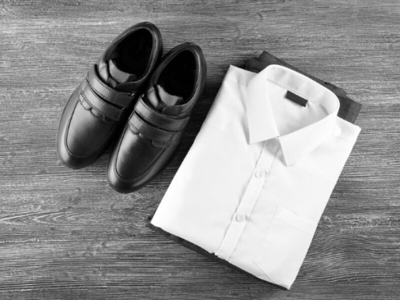 Uploads/School-uniform-generic.jpg